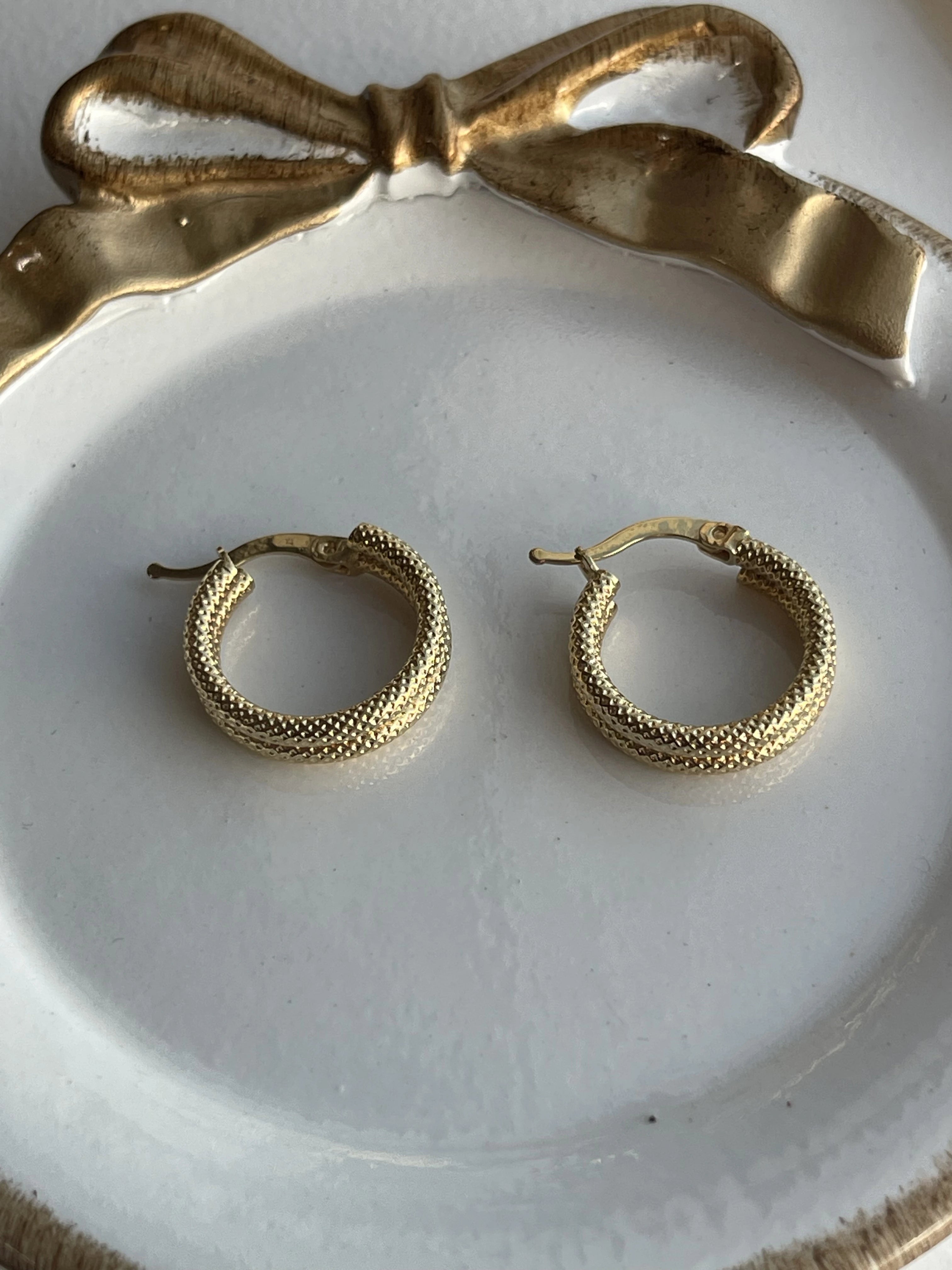 Double Matte Hoops