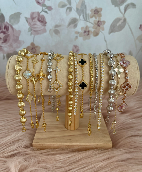 Thoughtfully Selected Precious Pieces