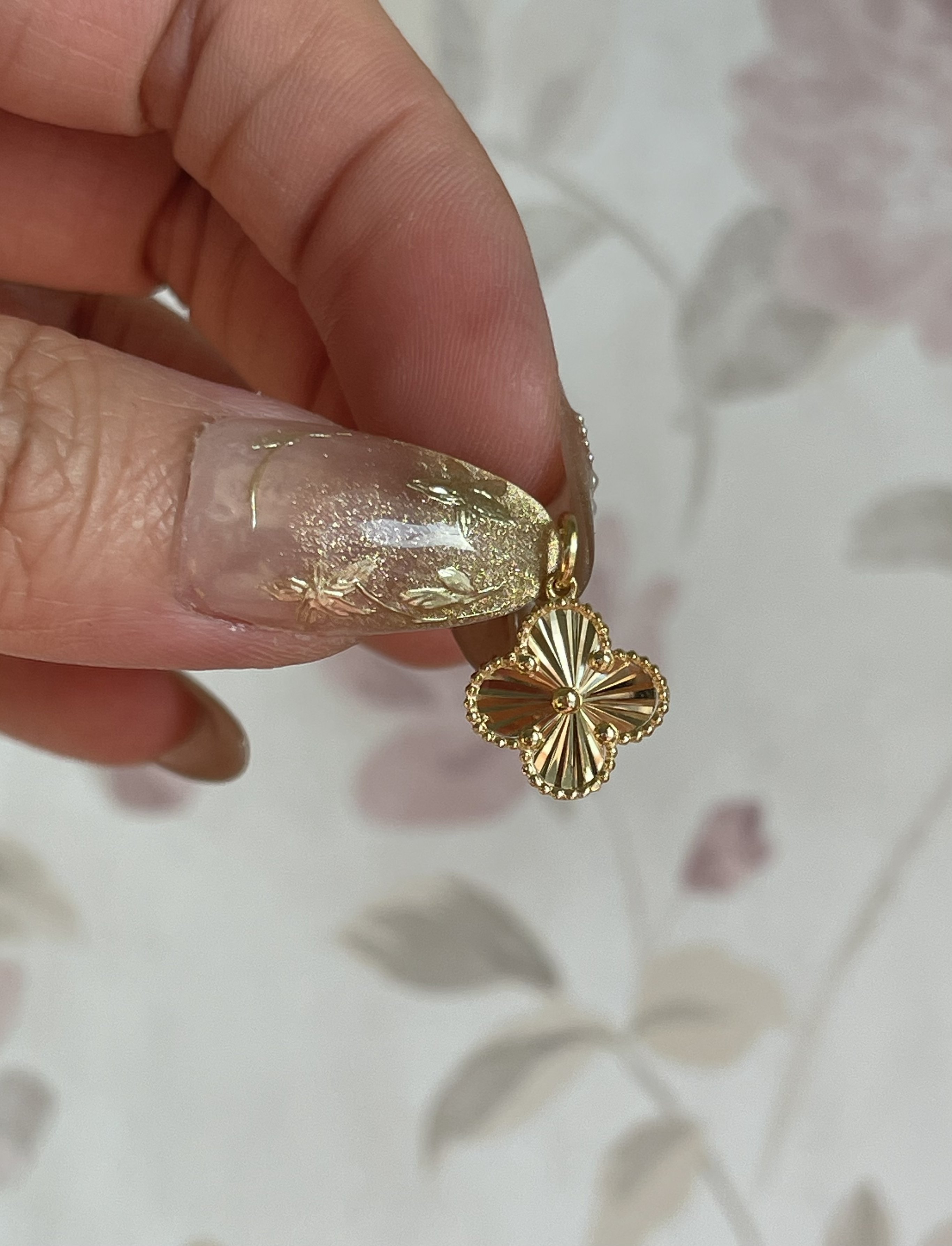 Clover Pendant