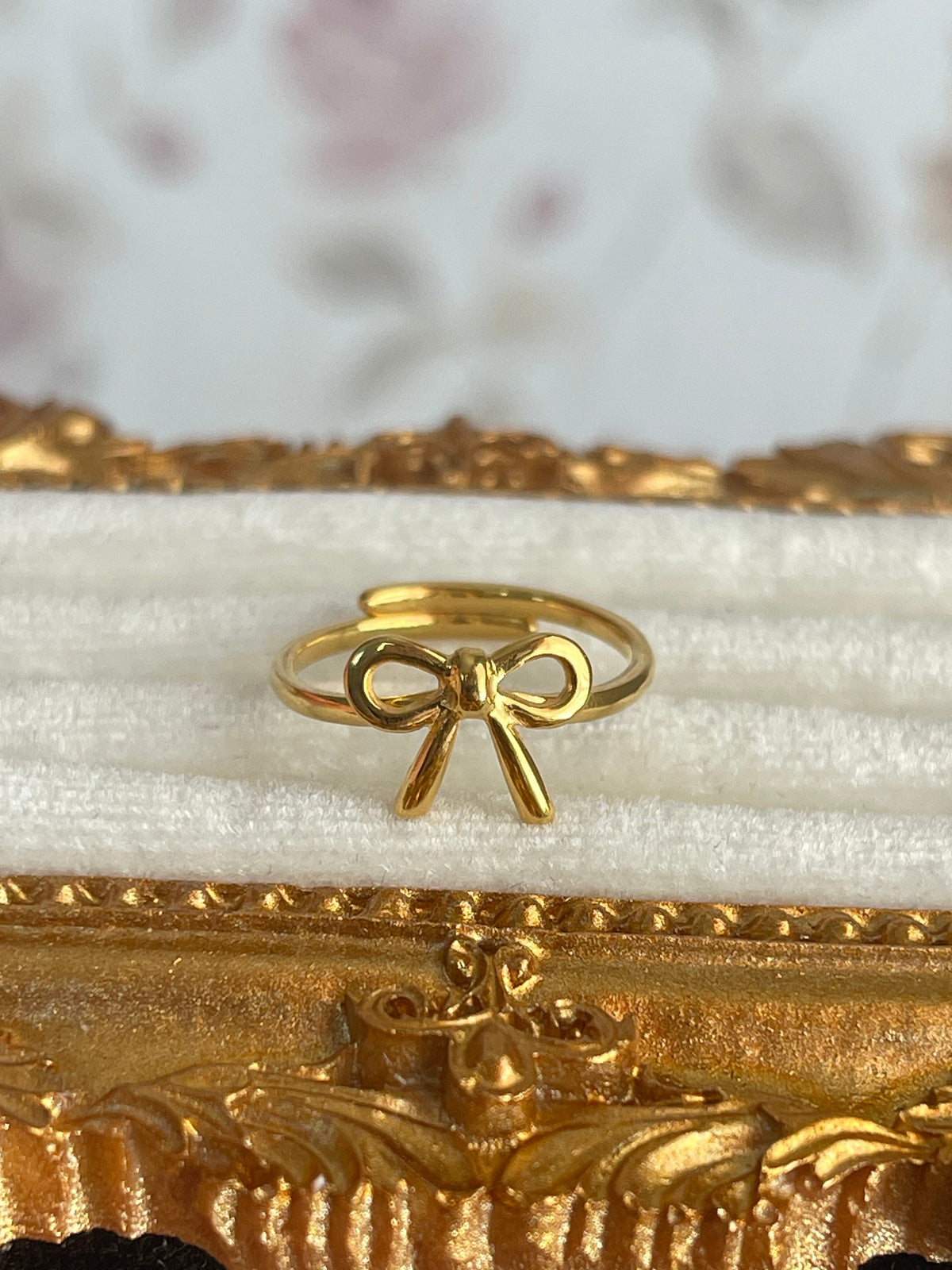 Bow Ring