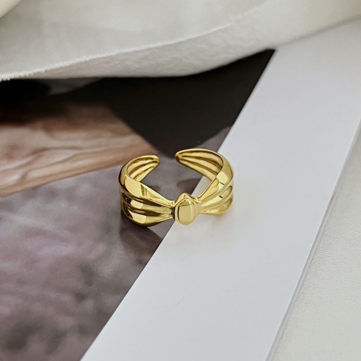 Grace Bow Ring (Adjustable)