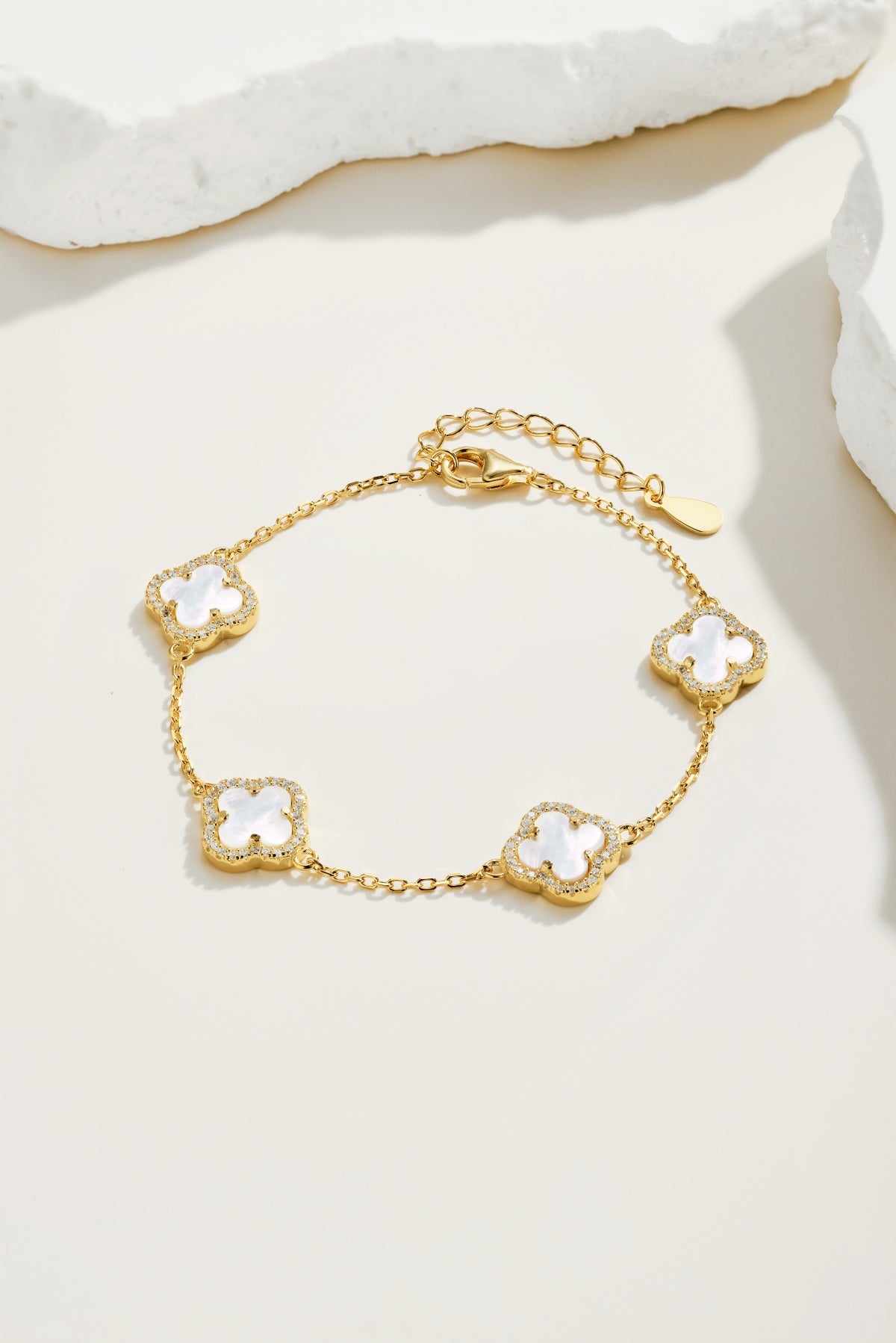 Pearl Bloom Bracelet