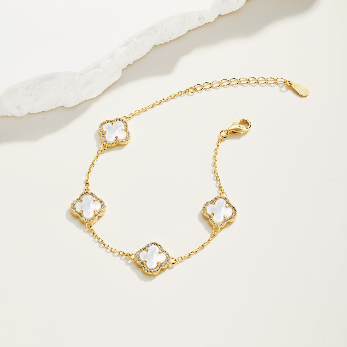 Pearl Bloom Bracelet
