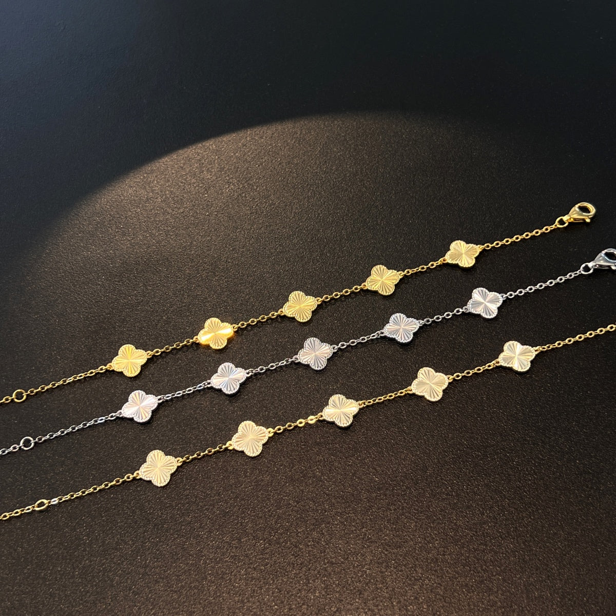 Classic Clover Bracelet (8.5mm)