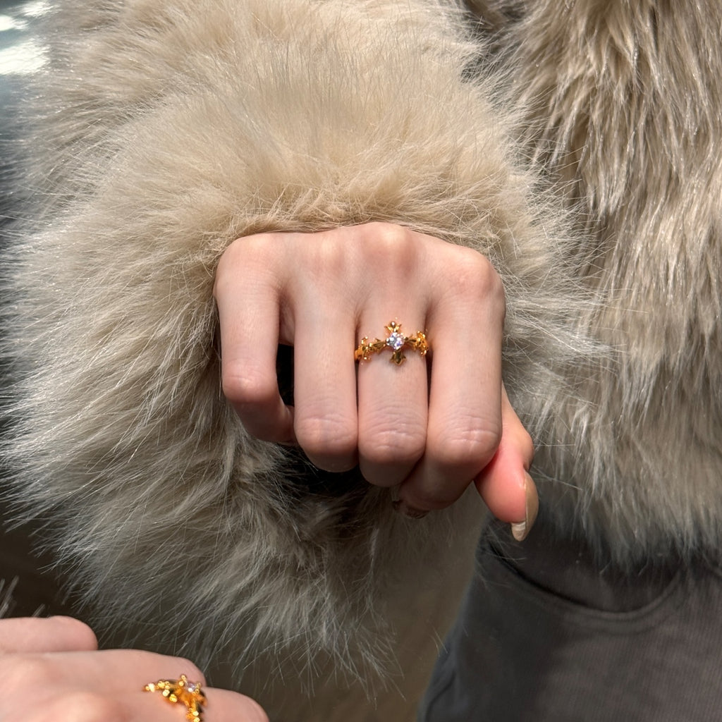 Royal Crest Ring