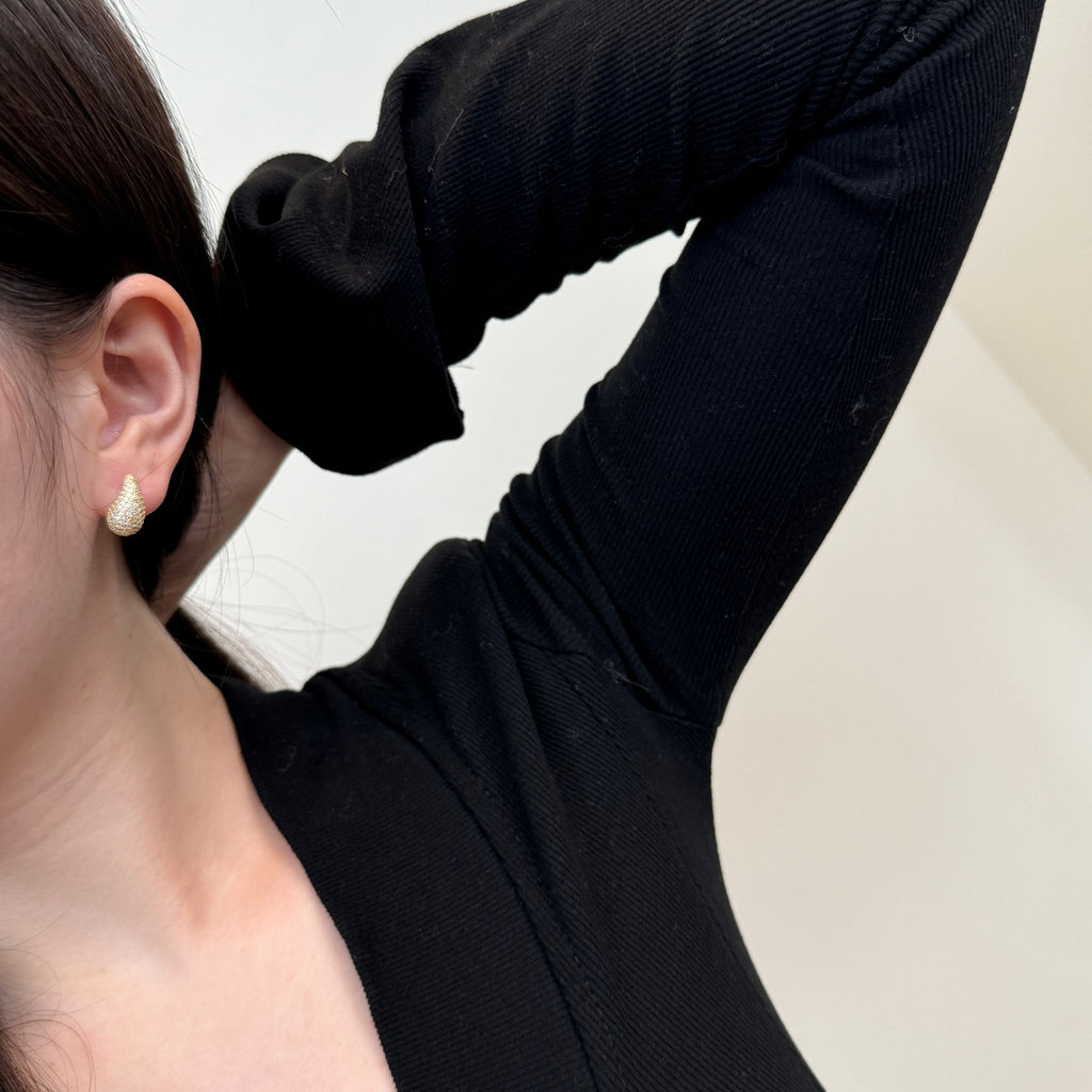 Veloura Drop Earrings (Size 15mm)