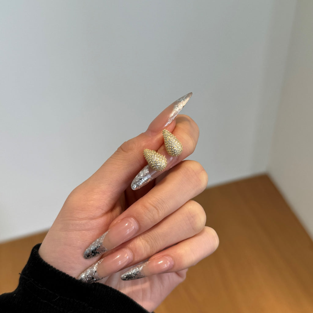 Veloura Drop Earrings (Size 15mm)