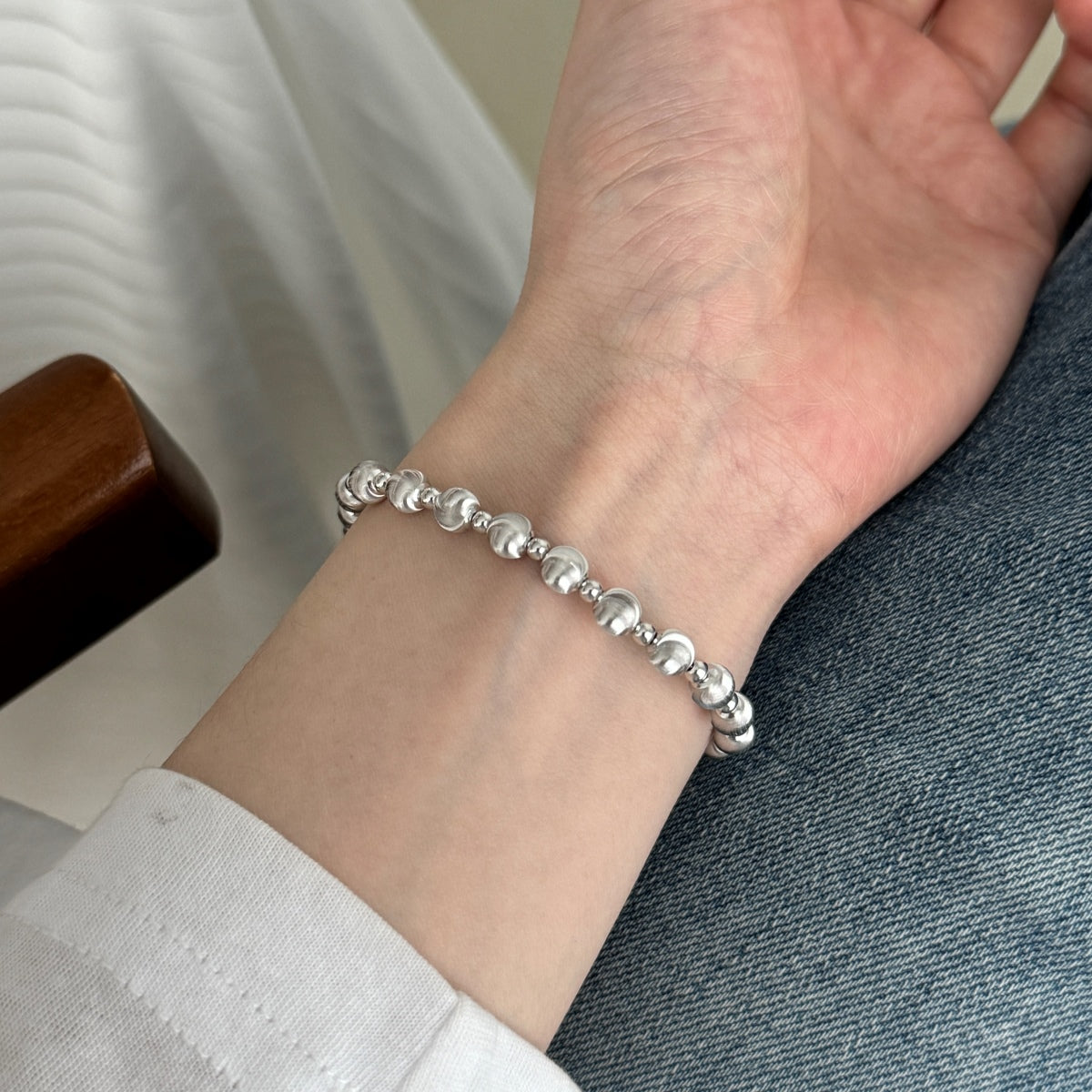 Velvet Silver Bead Bracelet  (6mm)