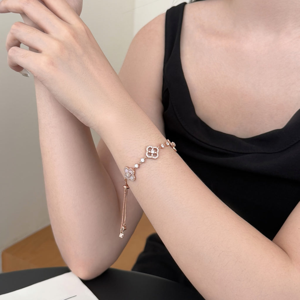 Rosegold Blossoms Bracelet