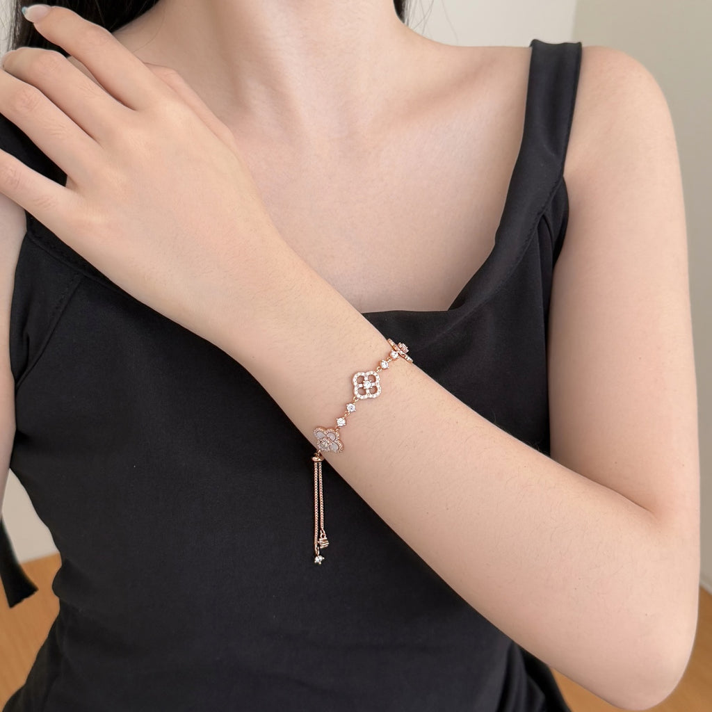 Rosegold Blossoms Bracelet