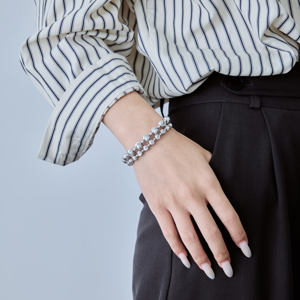 Velvet Silver Bead Bracelet  (6mm)