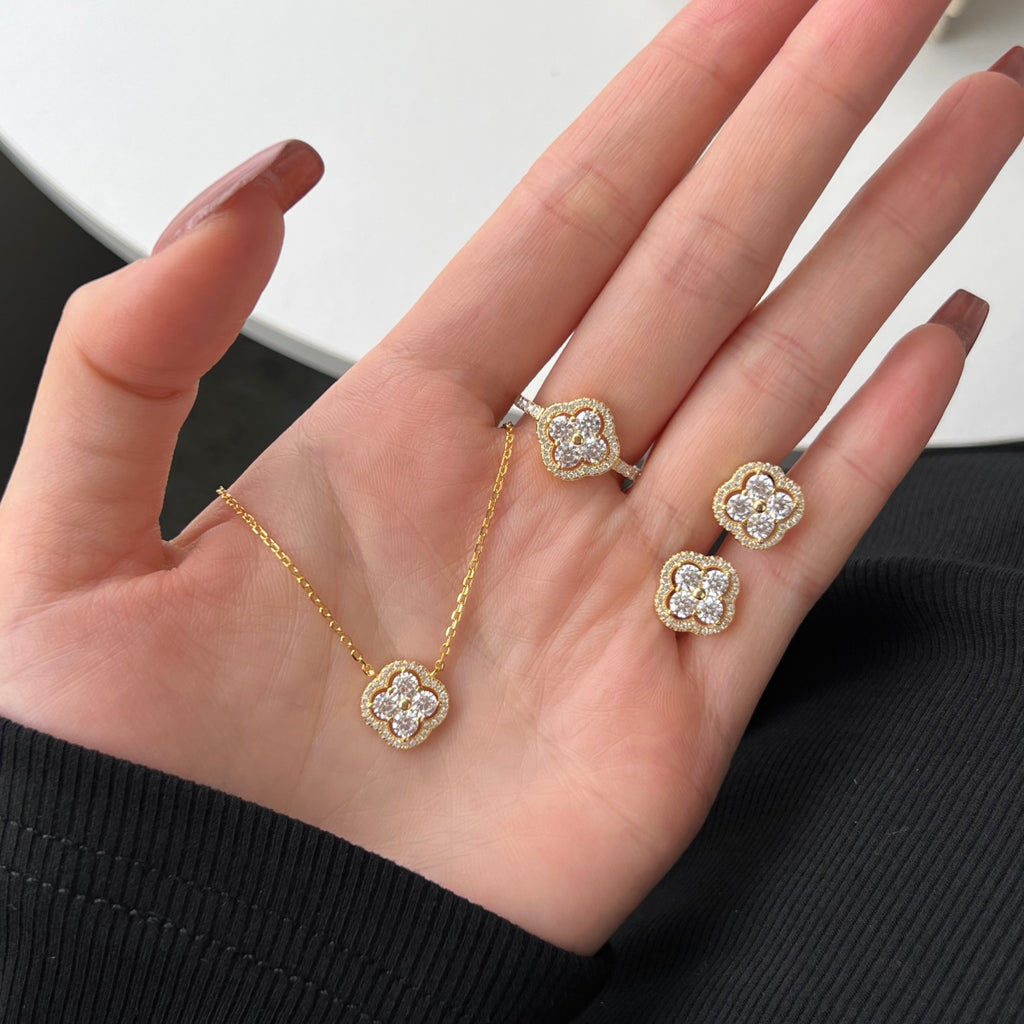 Sparkling Blossoms Studs