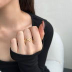Brilliant Floura Ring