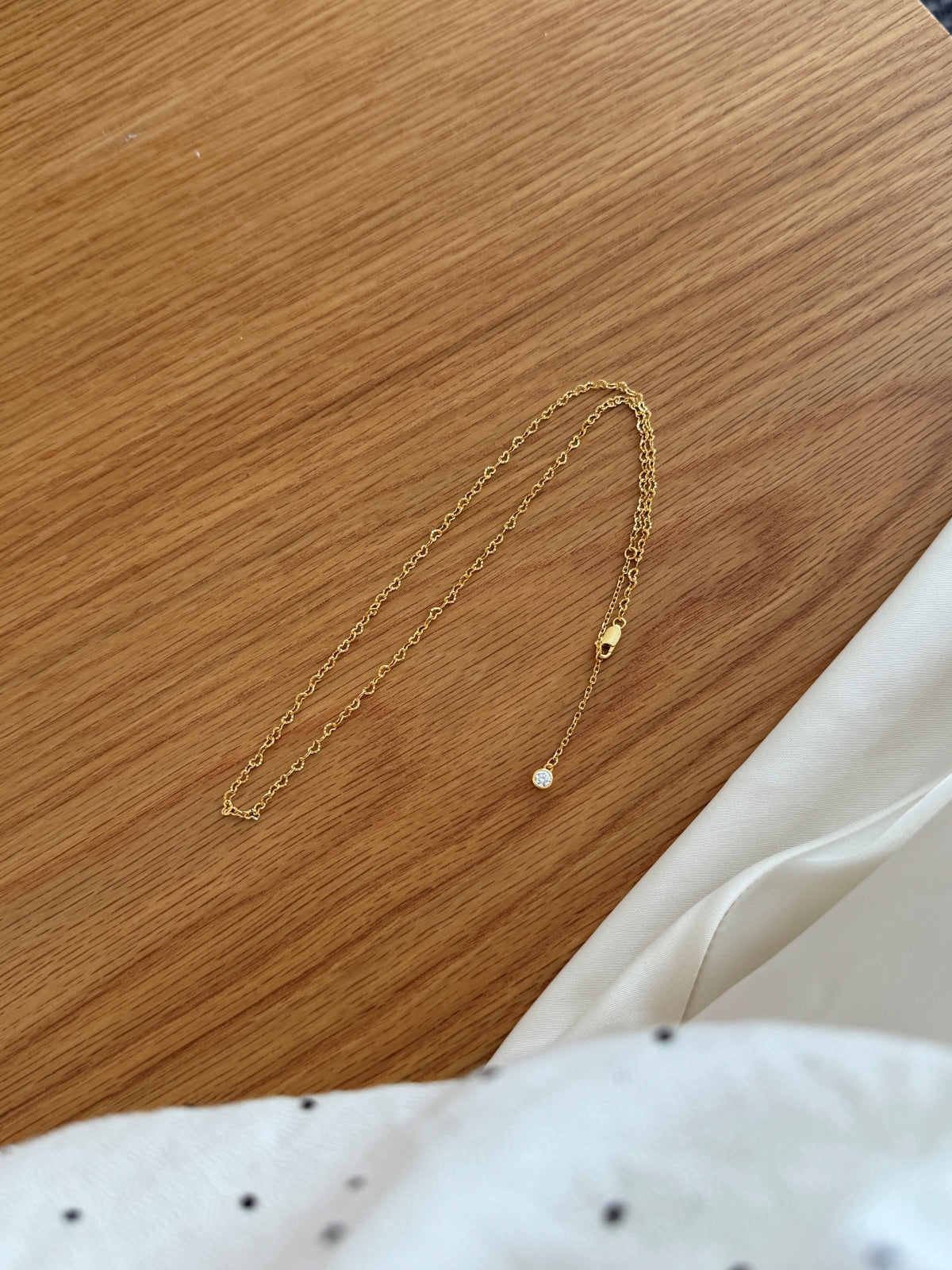 Embossed Heart Chain Necklace