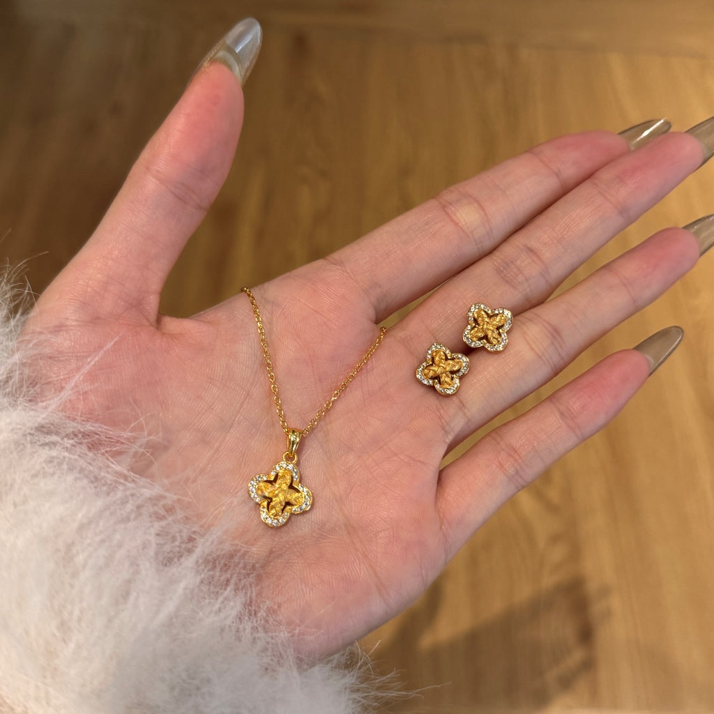 Braided Clover Set