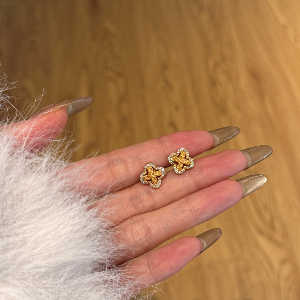 Braided Clover Set