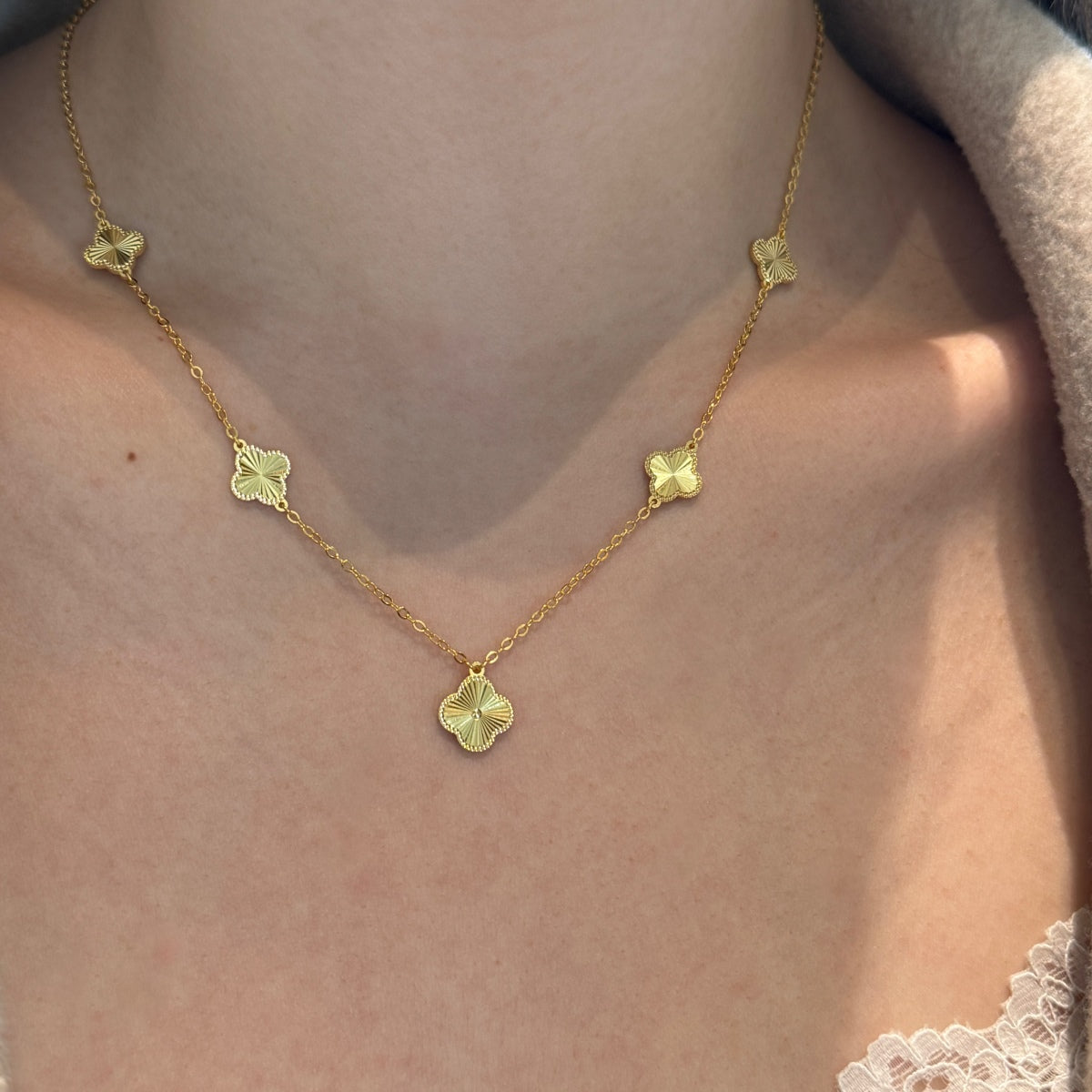 Charm Clover Station Necklace