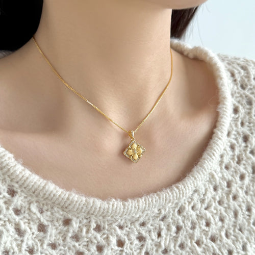 Aurelia Diamond Bloom Necklace