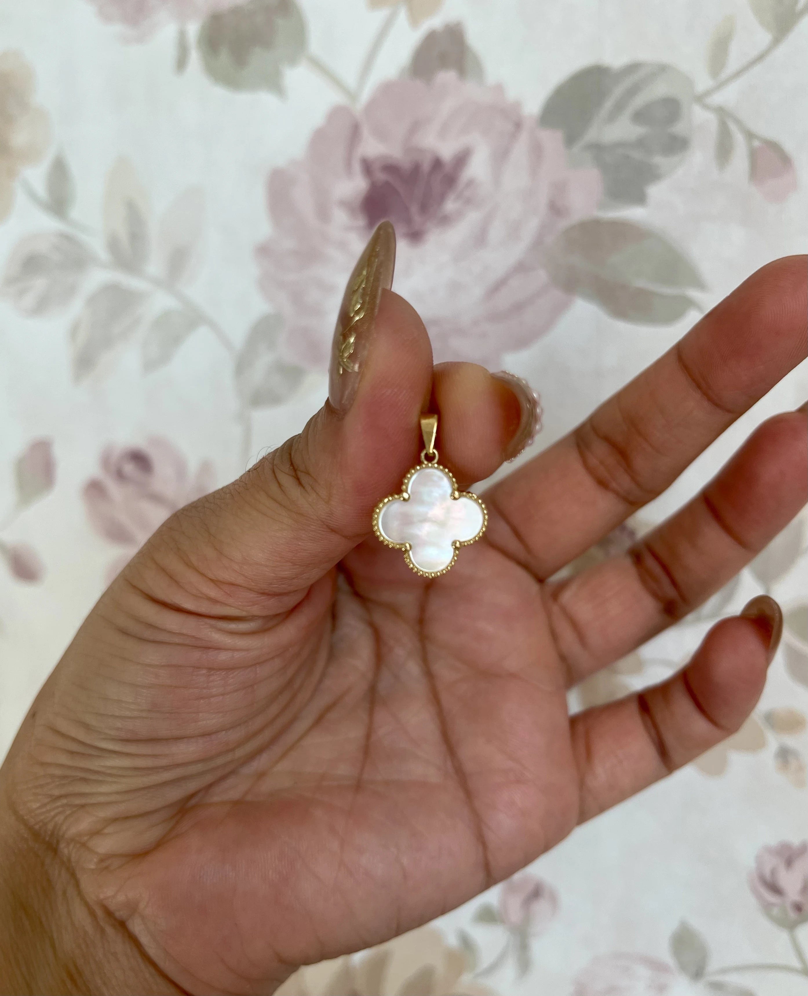 Mother of Pearl Pendant